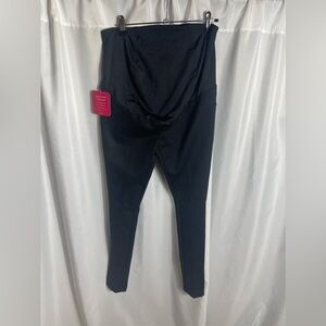 Isabel Maternity Isabel & Ingrid Black Jeans / Pants Size S NWT Crossover